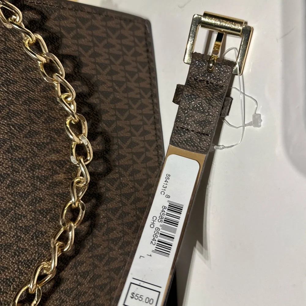🆕MICHAEL KORS Large BELT BAG